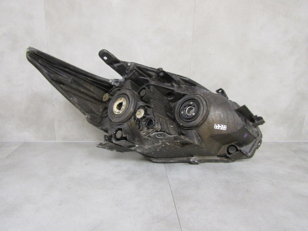 Prednji far TOYOTA PRIUS III 3 halogen sa sočivom 09- LH lijevi