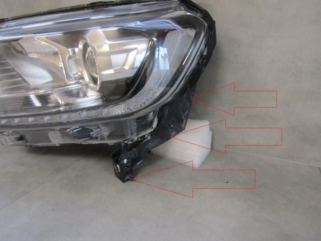 Prednji far FORD RANGER V 5 LIFT xenon + LED 19- LH lijevi