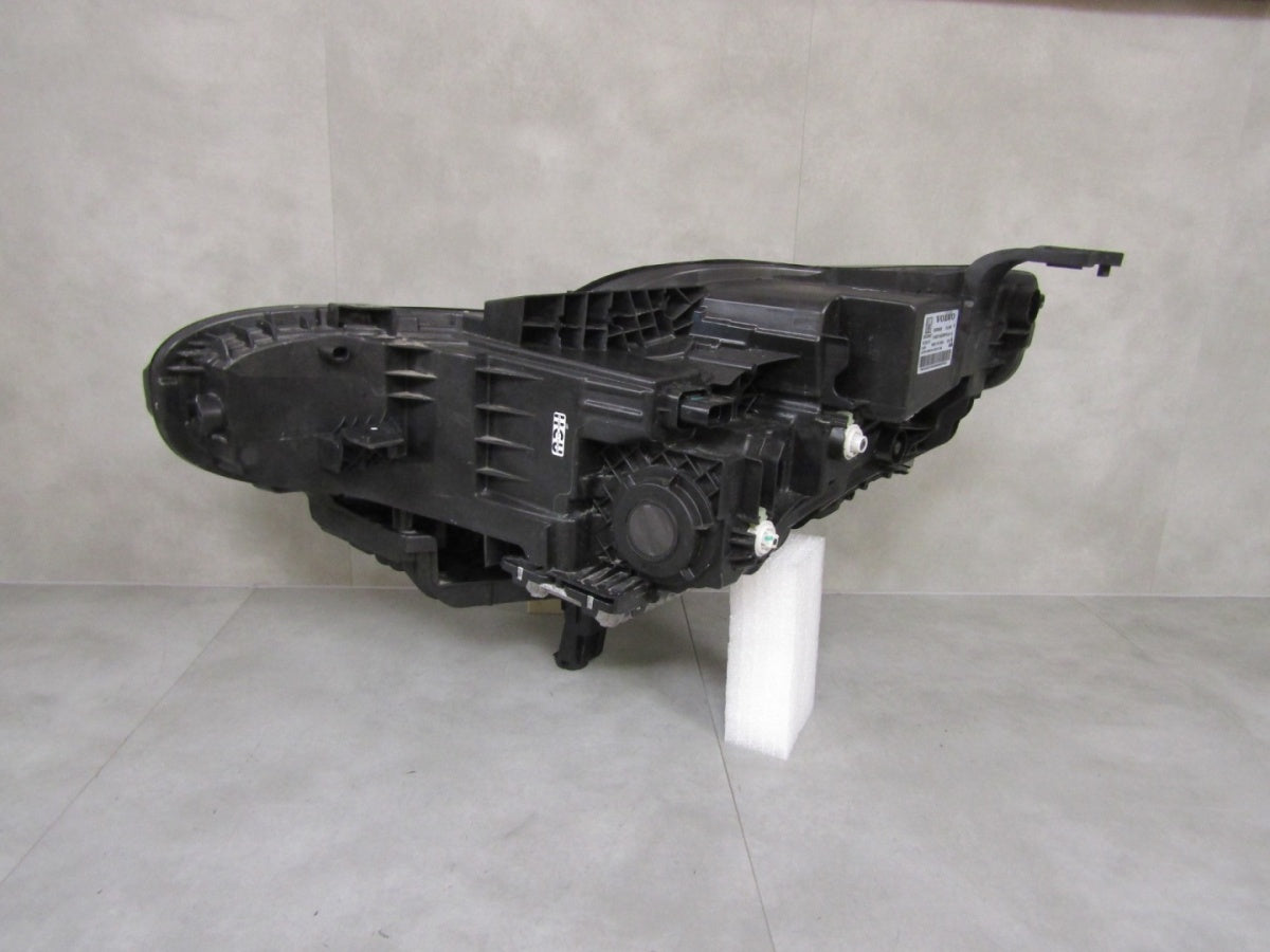 Prednji far LAMPA VOLVO EX30 FULL LED 23- RH desni 80000628