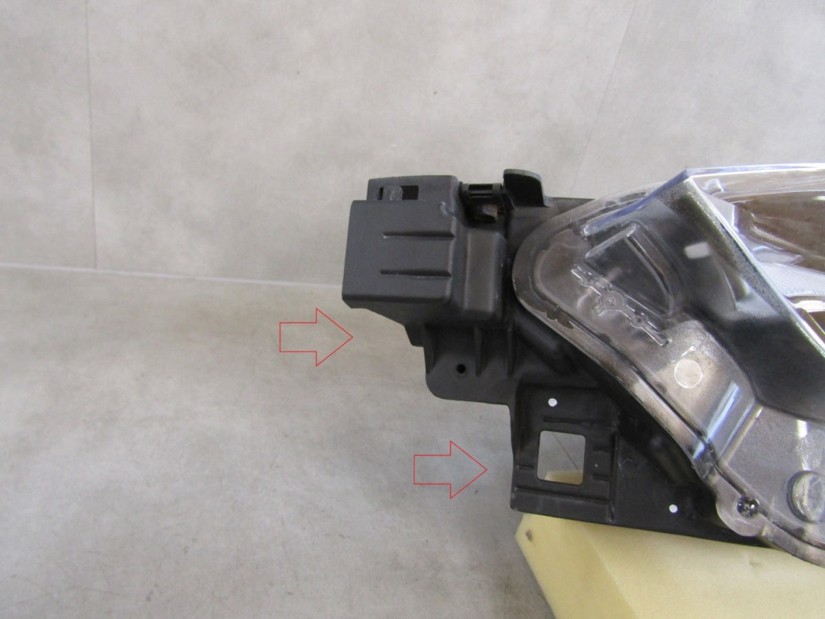 Prednji far MAZDA CX3 CX 3 I FULL LED 10PINÓW 14- LH D10E-51040