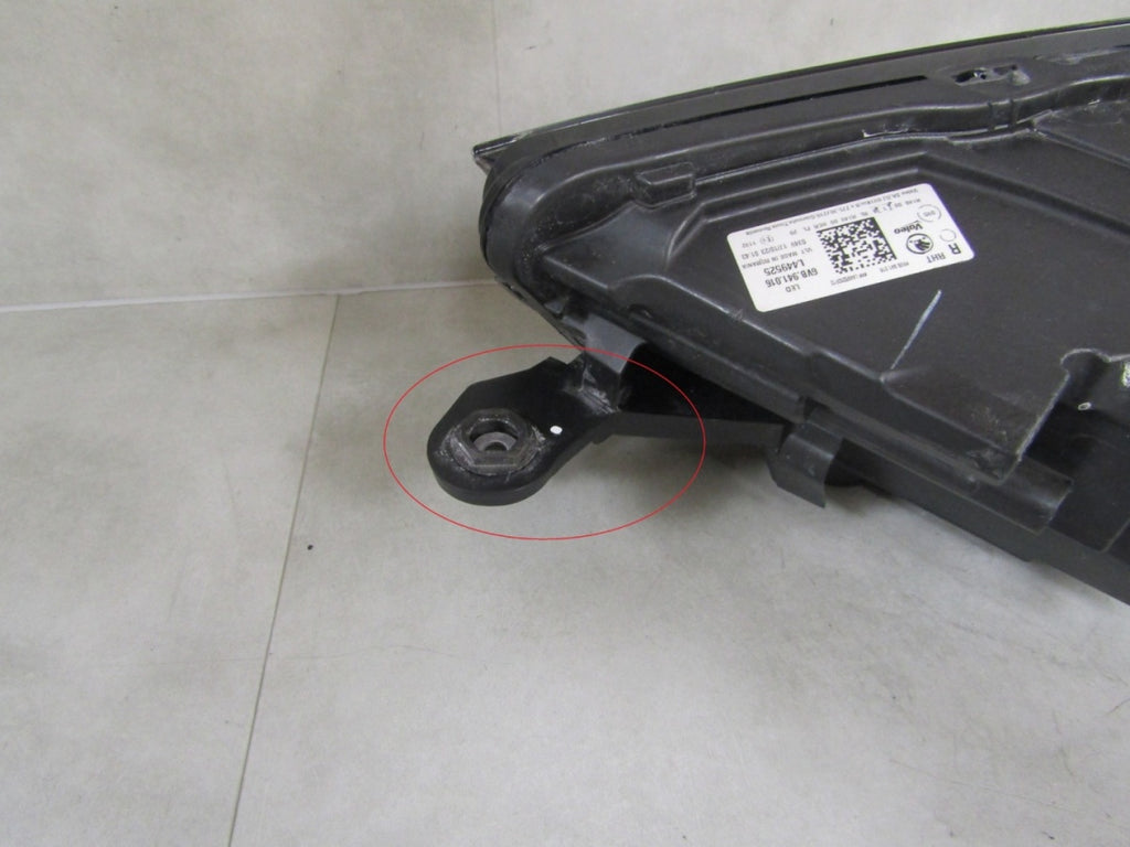 Prednji far SKODA FABIA IV 4 LED 21- RH desni 6VB941016