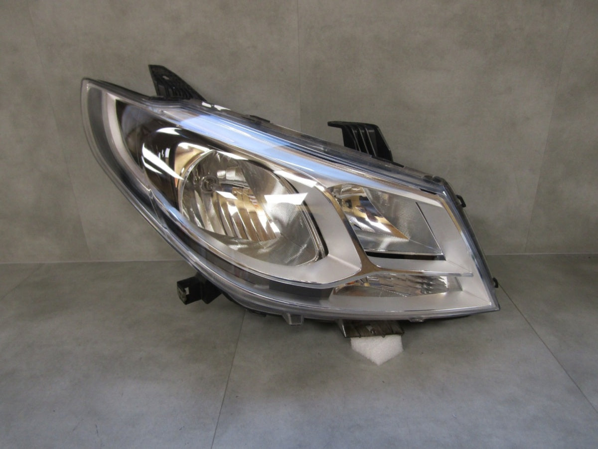Prednji far MAXUS LDV G10 halogen RH desni 14-