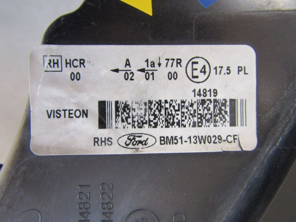 Prednji far FORD FOCUS MK3 III halogen RH desni CIEMNA 10-14 BM51-13W029
