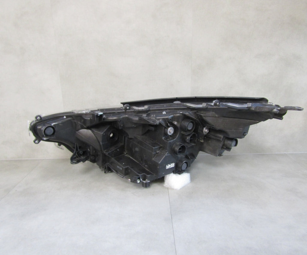 Prednji far TOYOTA RAV 4 IV LIFT FULL LED 21- RH