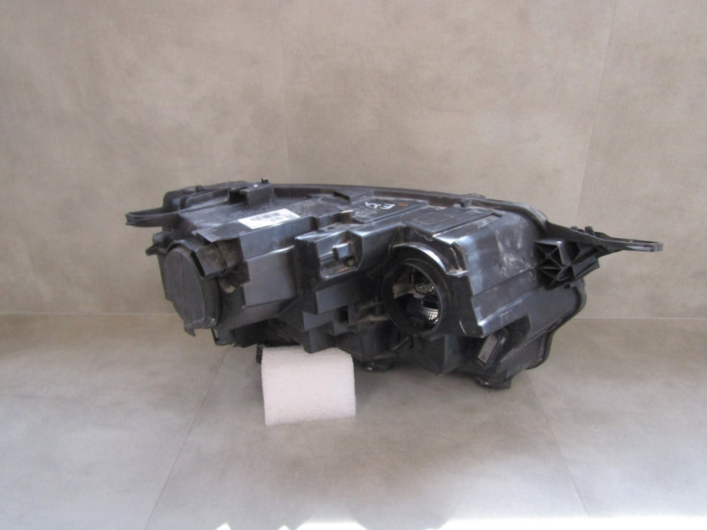 Prednji far CITROEN BERLINGO 4 IV halogen 18- LH