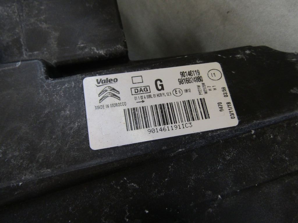 Prednji far CITROEN BERLINGO 4 IV halogen 18- LH