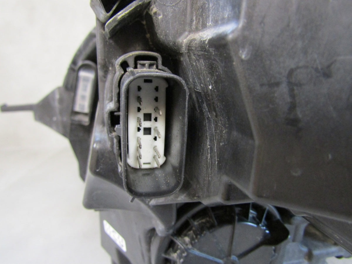Prednji far FORD PUMA MK2 LED 19-24 desni RH L1TB-13E014-EJ