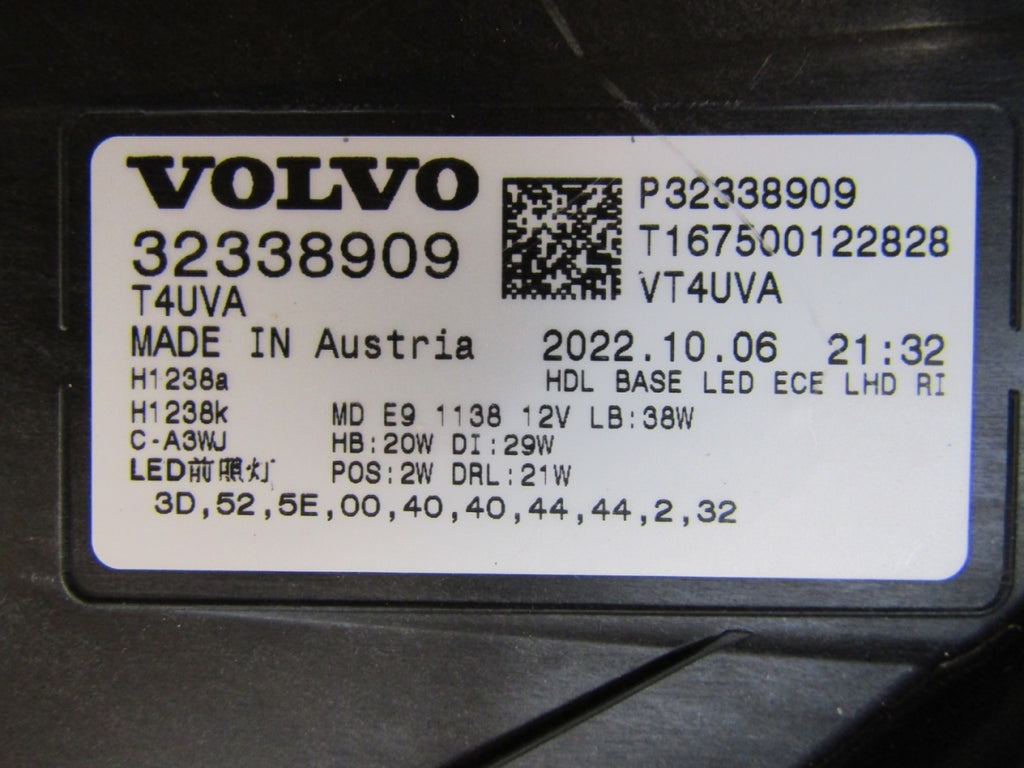 Prednji far VOLVO XC40 LIFT FULL LED BASE 22- RH desni 32338909