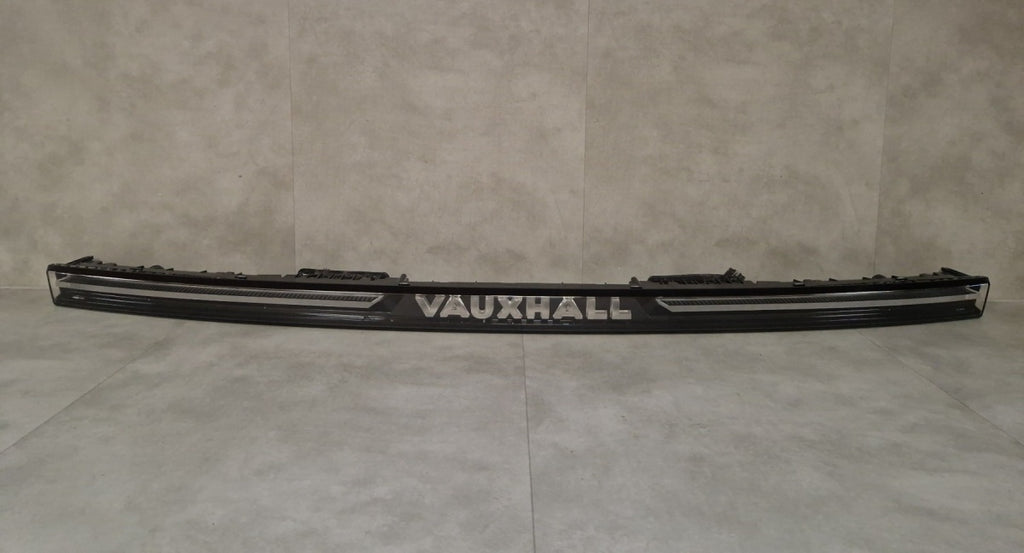 Stop svjetlo BLENDA OPEL VAUXHALL GRANDLAND 24- 267407-00