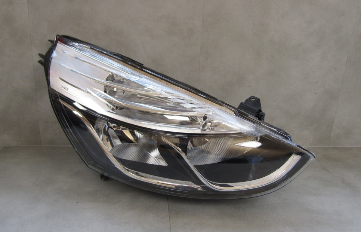 Prednji far RENAULT CLIO IV 4 halogen 12-16 RH desni