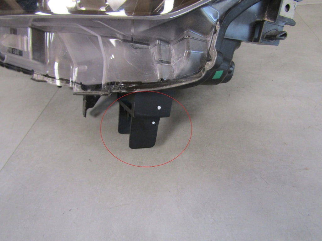 Prednji far MAZDA CX3 CX-3 halogen sa sočivom LH 14-18