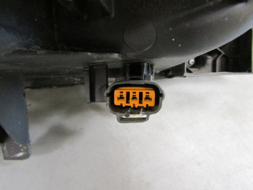 Prednji far MAZDA CX3 CX-3 halogen sa sočivom LH 14-18