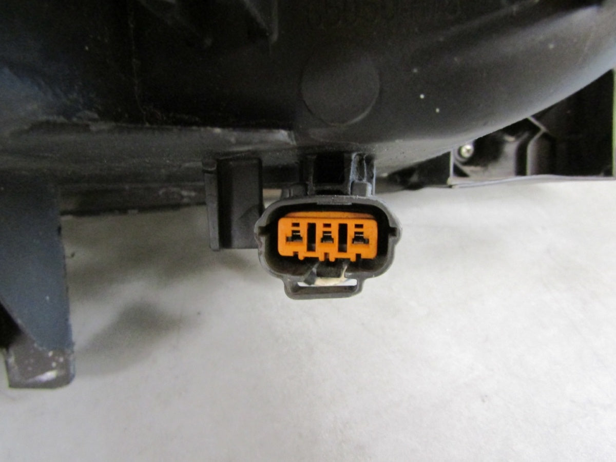 Prednji far MAZDA CX3 CX-3 halogen sa sočivom LH 14-18