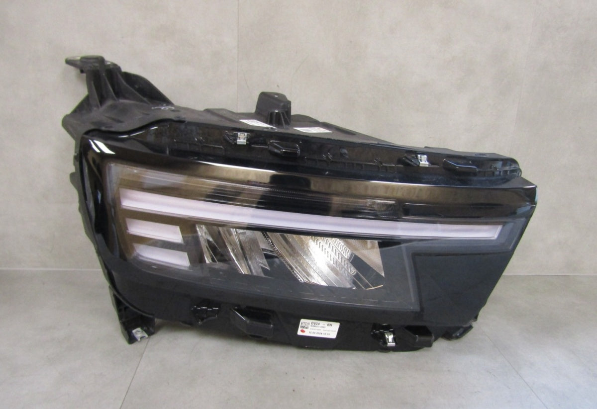 Prednji far OPEL FRONTERA LED 24- RH desni 9850142480