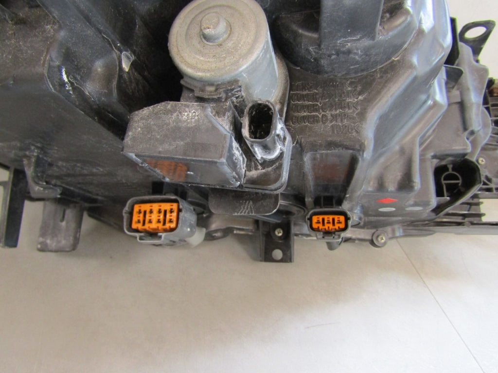 Prednji far MAZDA 6 GJ LIFT LED 14-18 LH