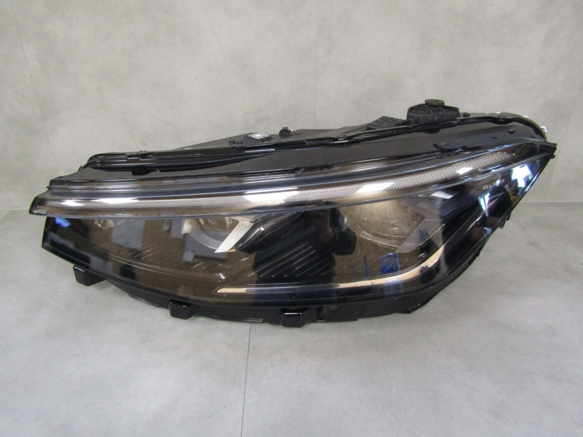 Prednji far VOLKSWAGEN PASSAT B9 FULL LED TOP 23- LH lijevi 3J1941035