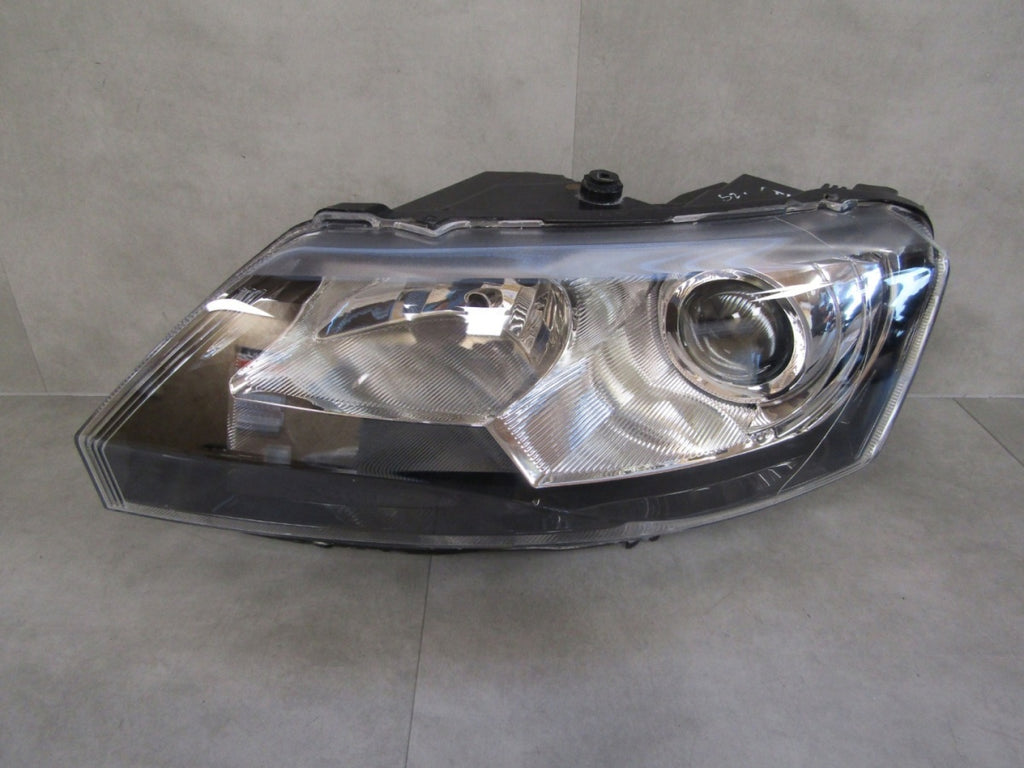 Prednji far SKODA RAPID xenon 12-16 LH lijevi 5JB941015A