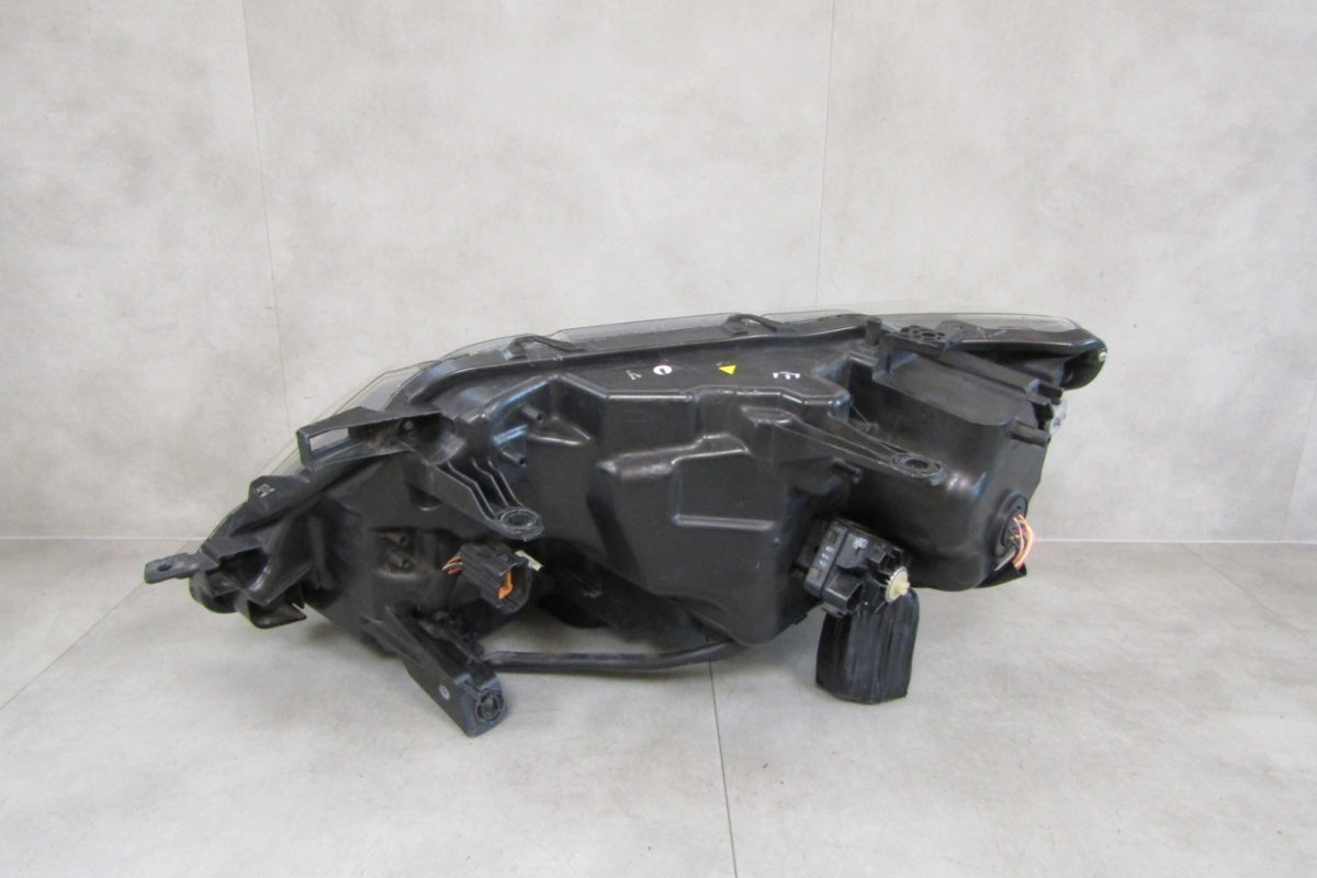 Prednji far Nissan X-Trail T32 LED RH desni 13-17