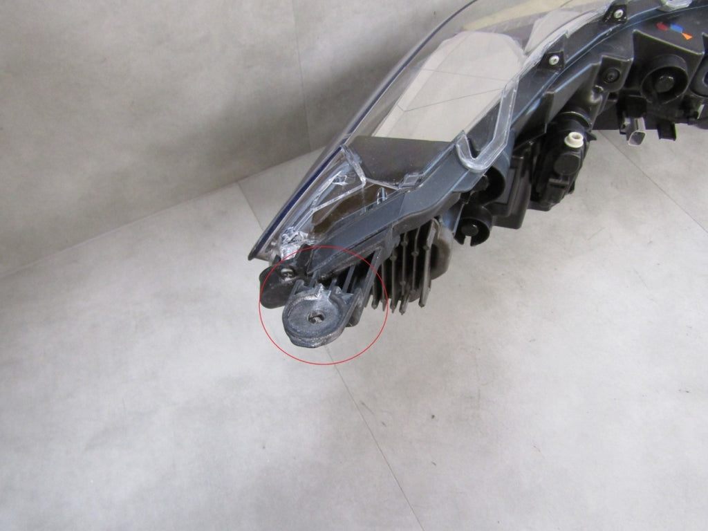 Prednji far TOYOTA COROLLA CROSS FULL LED 20- LH lijevi HASCO 16-184
