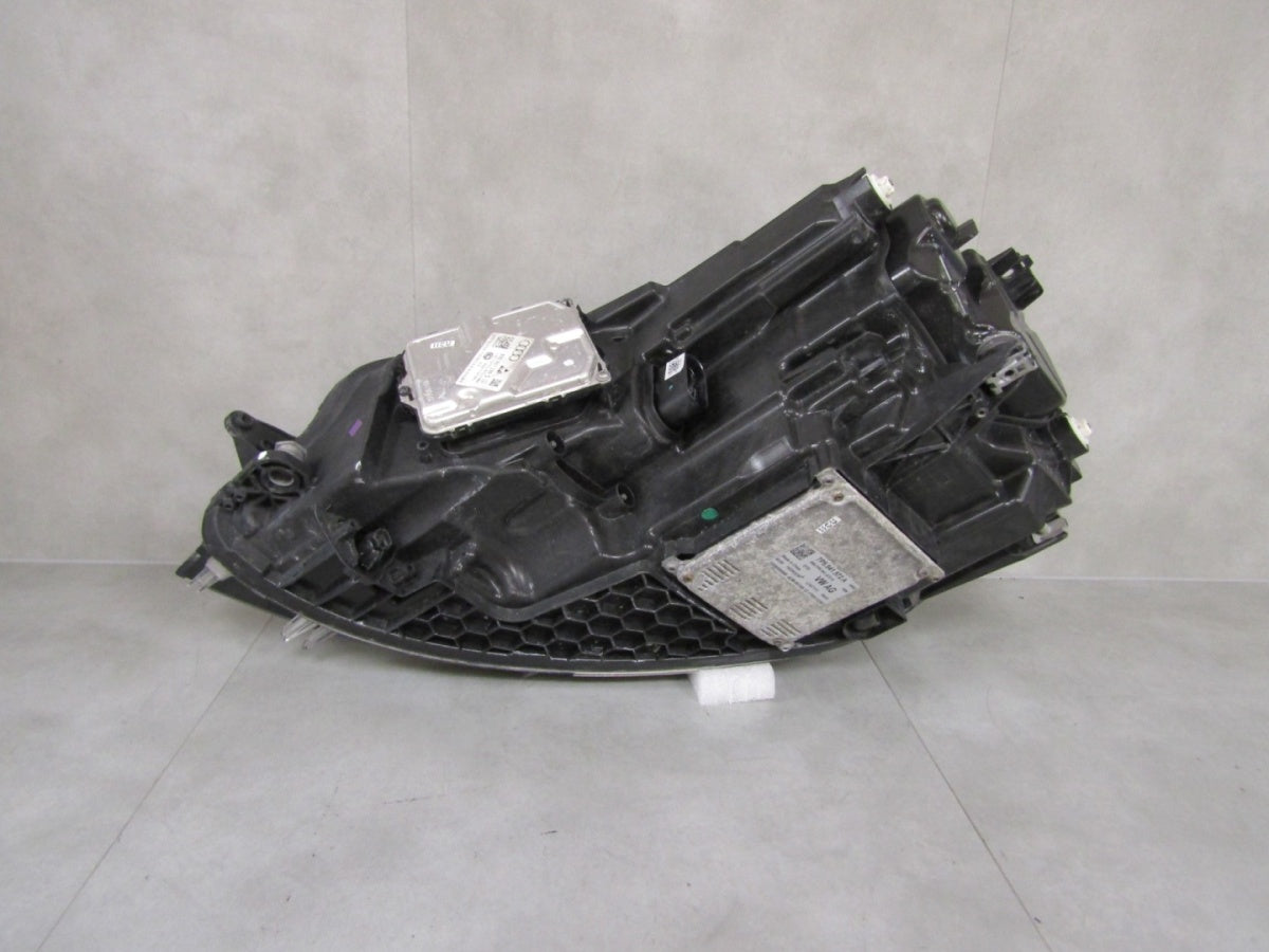 Prednji far VOLKSWAGEN GOLF 7 VII GTE LIFT FULL LED 16-20 RH desni
