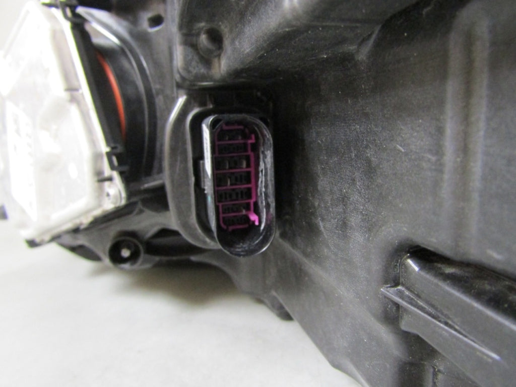Prednji far VOLKSWAGEN GOLF 7 VII GTE LIFT FULL LED 16-20 RH desni