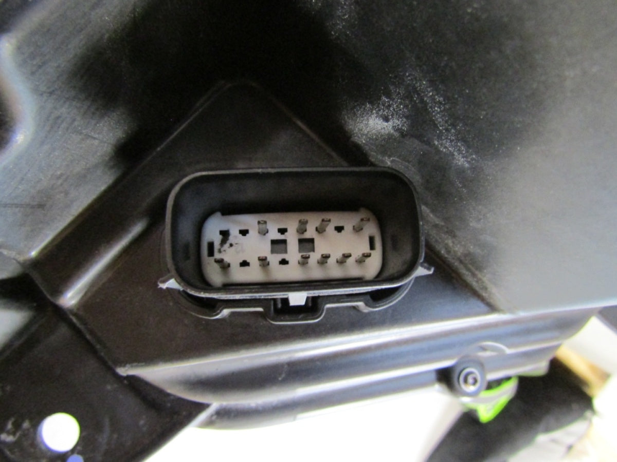 Prednji far FORD EXPLORER 6 VI LED KOMPLETNA 19-22 LH lijevi LB5B-13W030-GG