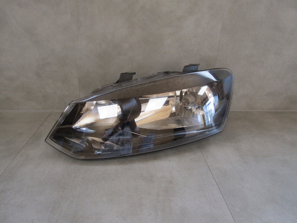 Prednji far VOLKSWAGEN POLO V 6R halogen LH lijevi 6R1941015E