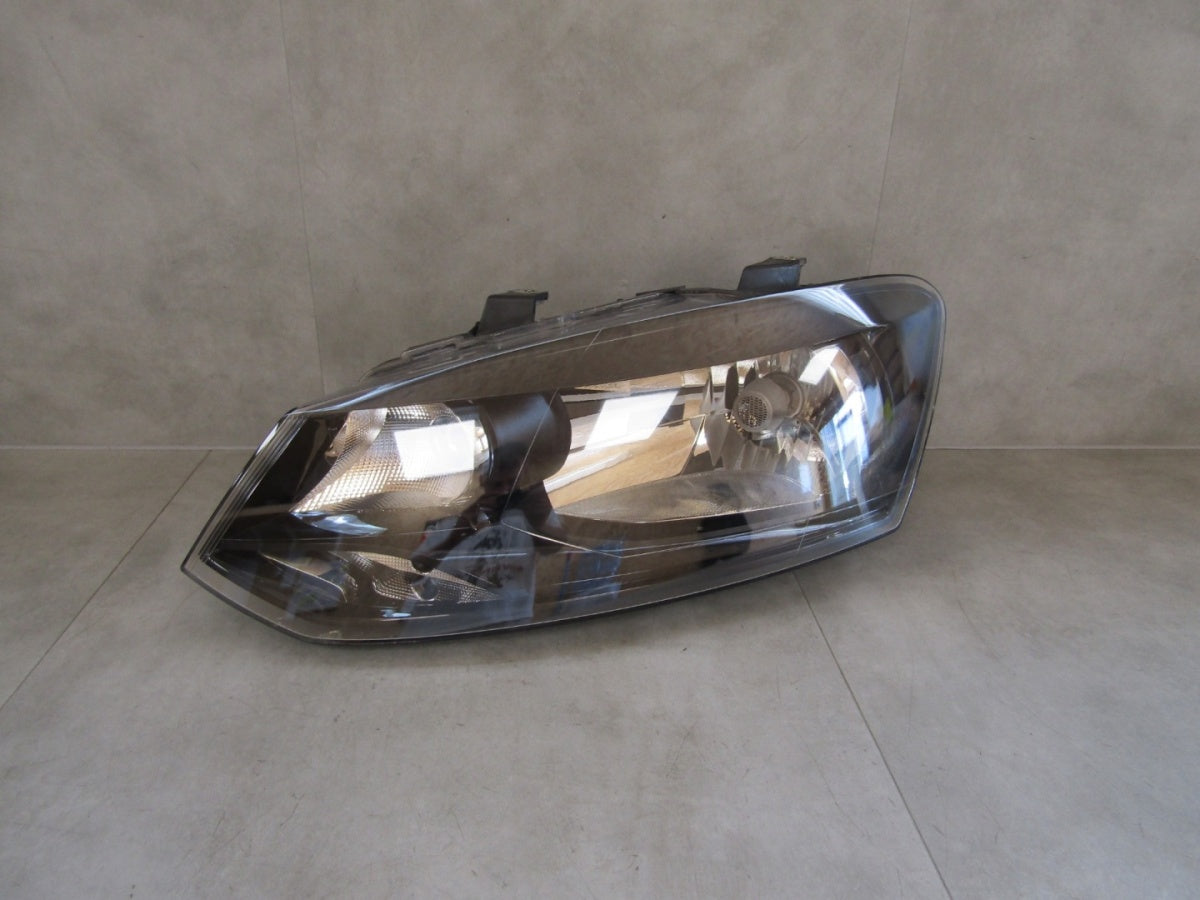 Prednji far VOLKSWAGEN POLO V 6R halogen LH lijevi 6R1941015E
