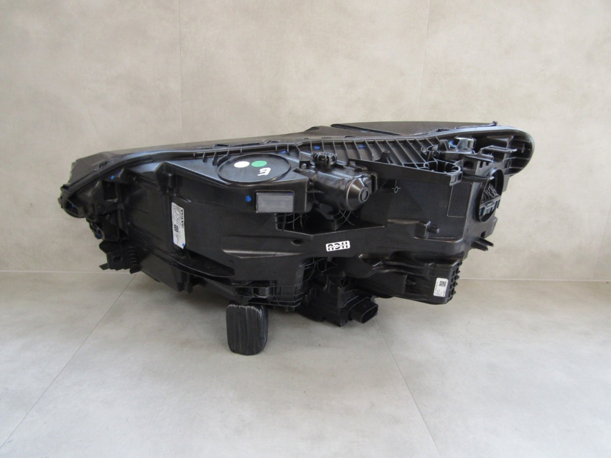 Prednji far VOLVO EX90 FULL LED PIXEL desni RH 22- 32450063