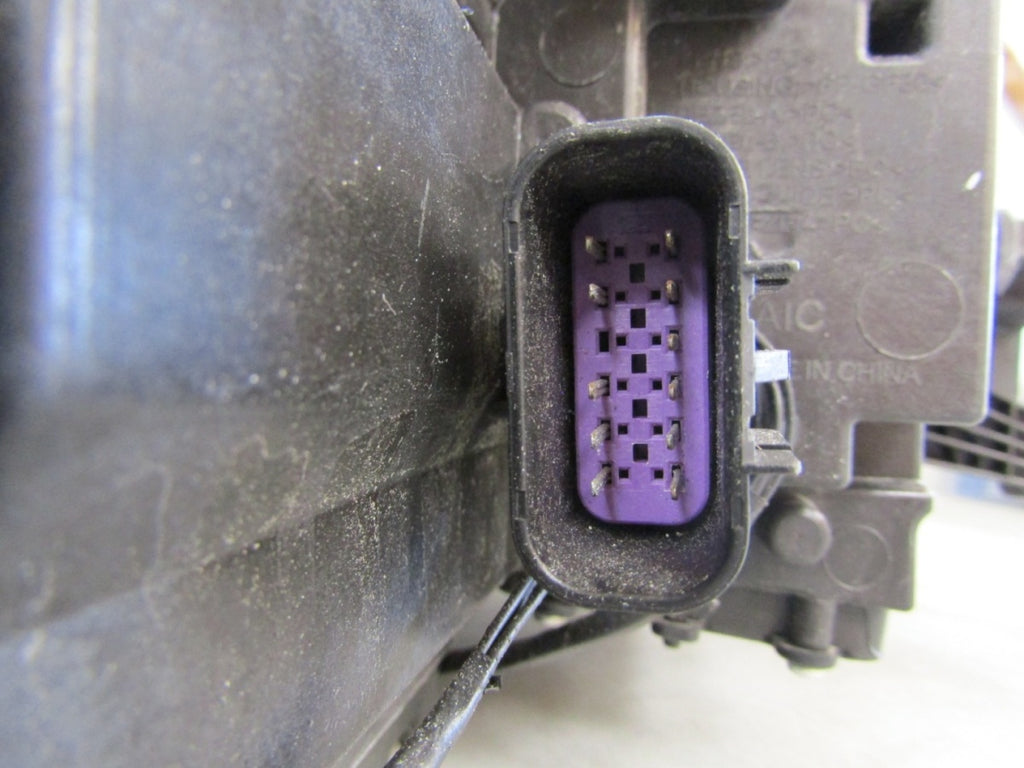 Prednji far MG ZS LIFT FULL LED 19- LH lijevi A00005L0200