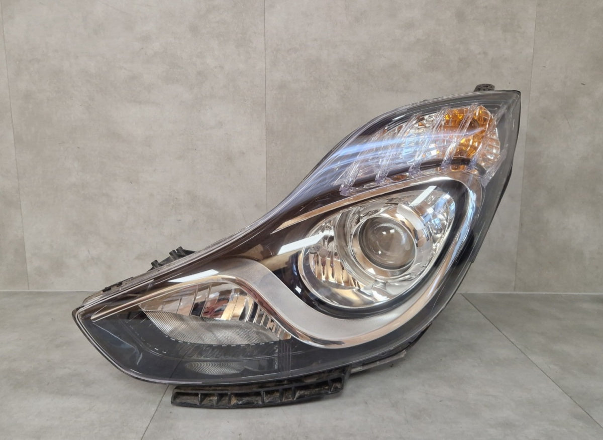 Prednji far HYUNDAI IX20 halogen sa sočivom LH lijevi 10-15 92101-1K3XX