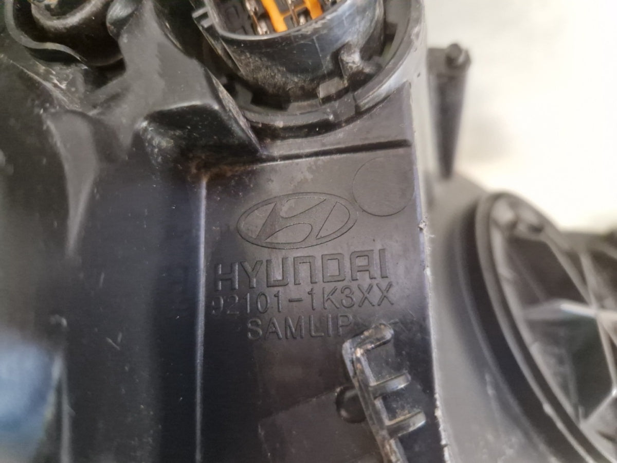 Prednji far HYUNDAI IX20 halogen sa sočivom LH lijevi 10-15 92101-1K3XX