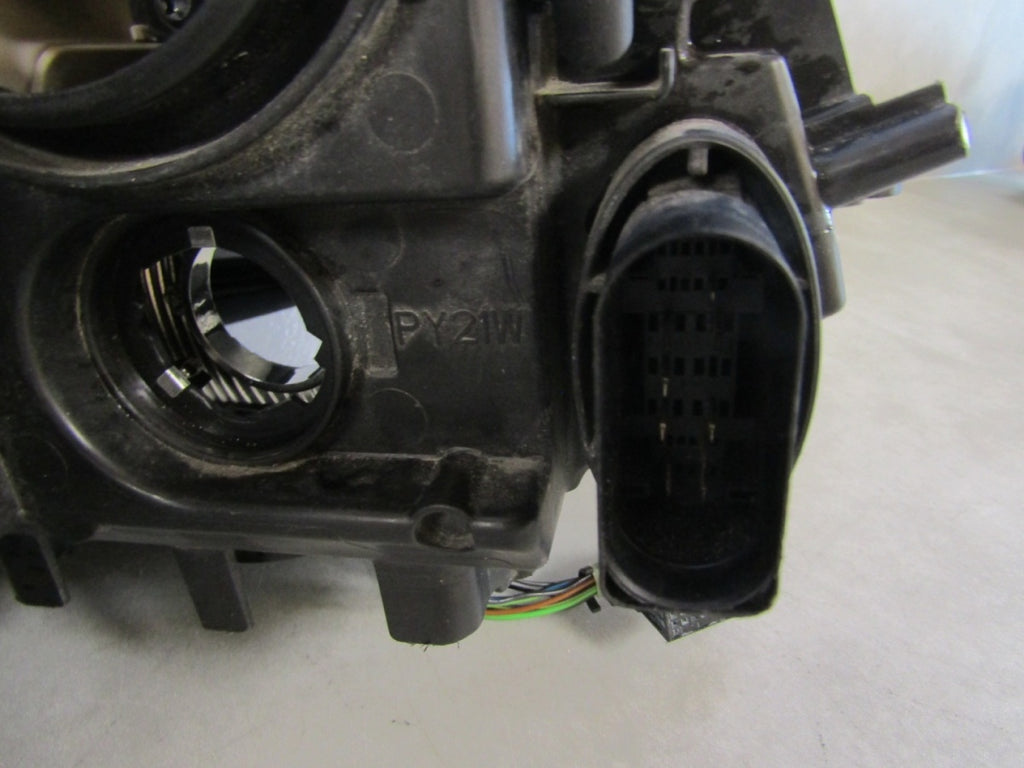 Prednji far VOLKSWAGEN TOURAN 1T1 xenon zakretni 10-15 LH lijevi 1T1941751G