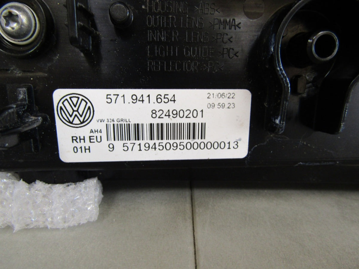 Prednji far VOLKSWAGEN TIGUAN III 3 LED DRL RH 24- 571941654