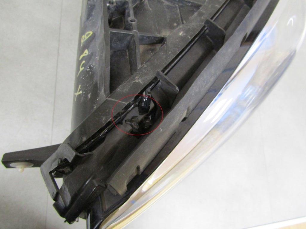 Prednji far MERCEDES CITAN W420 420 halogen 21- LH lijevi A4209060000
