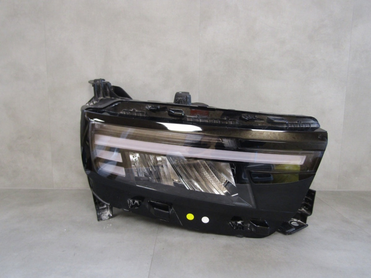 Prednji far OPEL FRONTERA LED 24- RH desni