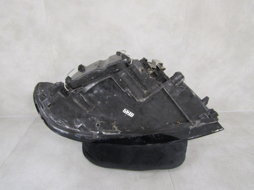 Prednji far VOLVO C30 halogen sa sočivom 06-09 LH lijevi 31214537
