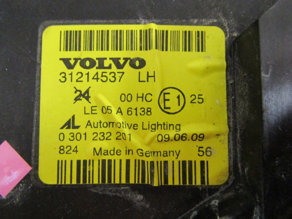 Prednji far VOLVO C30 halogen sa sočivom 06-09 LH lijevi 31214537