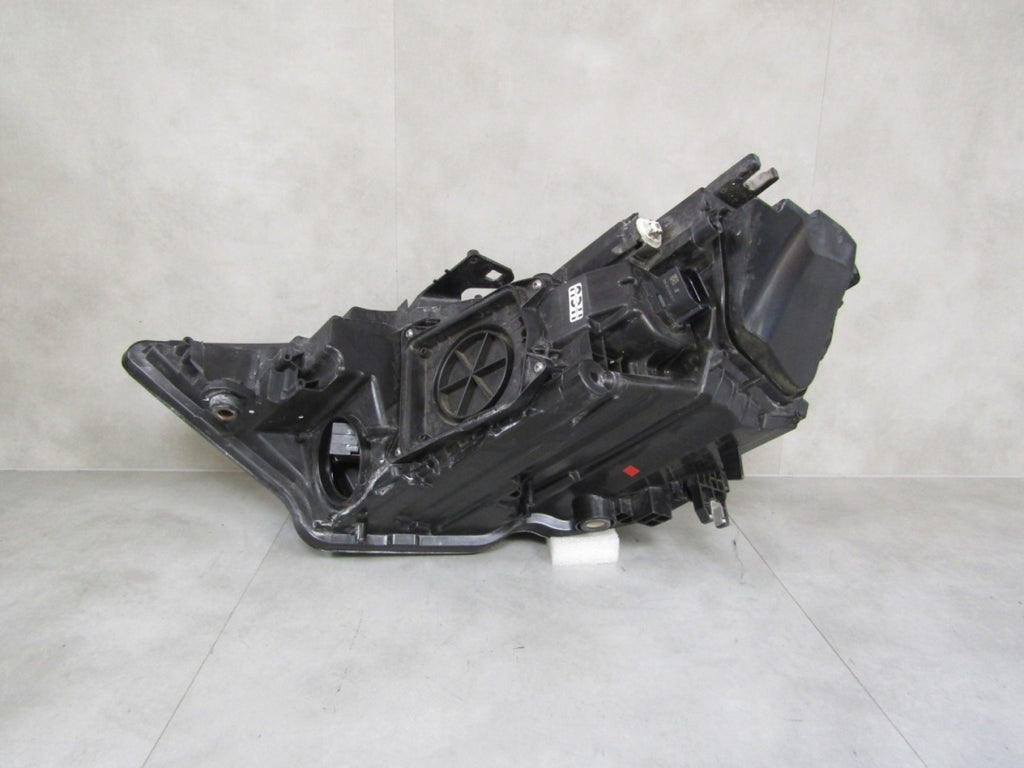 Prednji far AUDI A6 C8 LED 18- RH desni 4K0941034