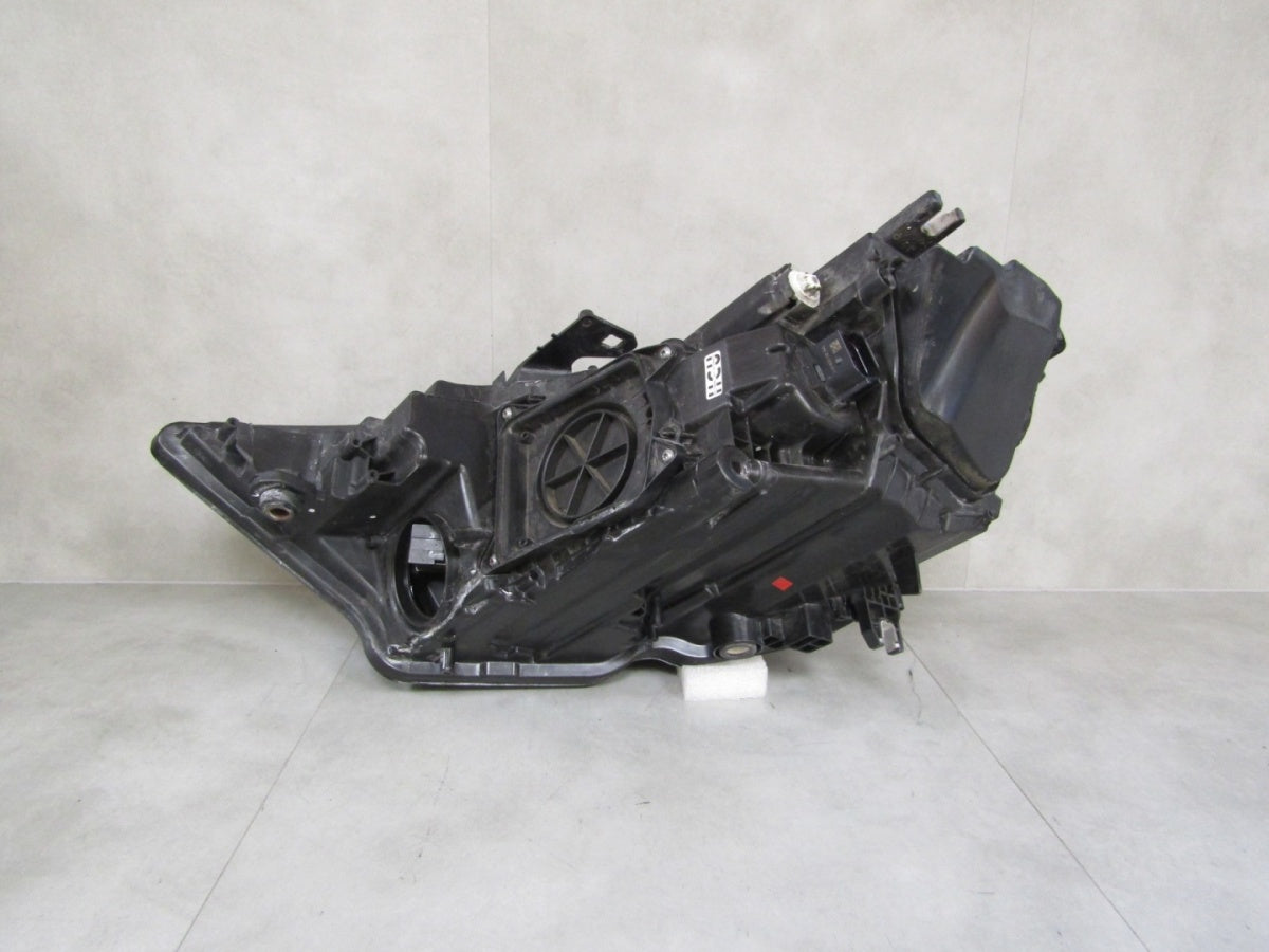 Prednji far AUDI A6 C8 LED 18- RH desni 4K0941034