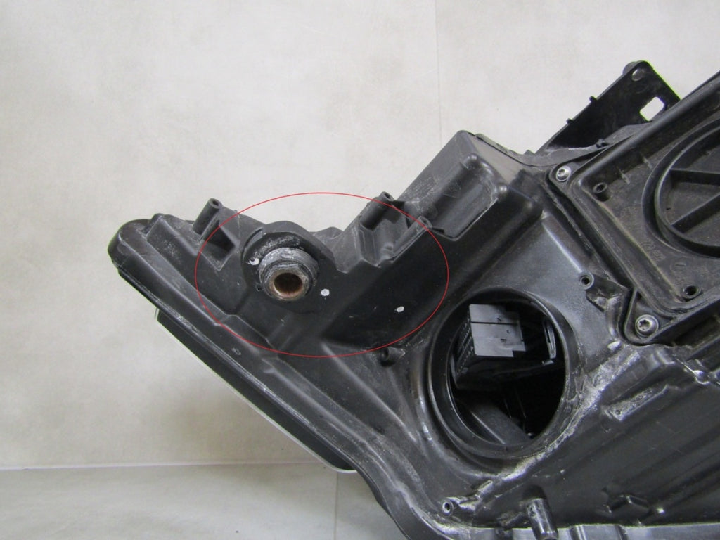 Prednji far AUDI A6 C8 LED 18- RH desni 4K0941034