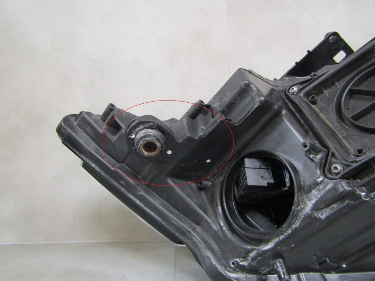 Prednji far AUDI A6 C8 LED 18- RH desni 4K0941034