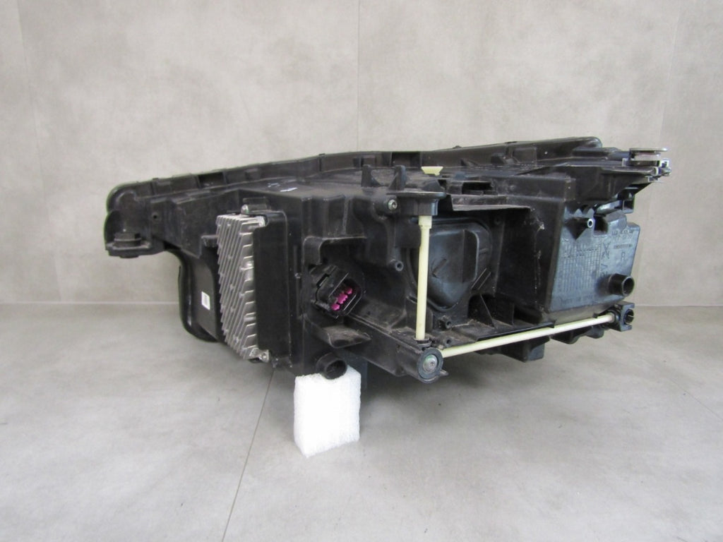 Prednji far AUDI Q4 ETRON FULL LED MATRIX RH desni 21-24 89A941036D