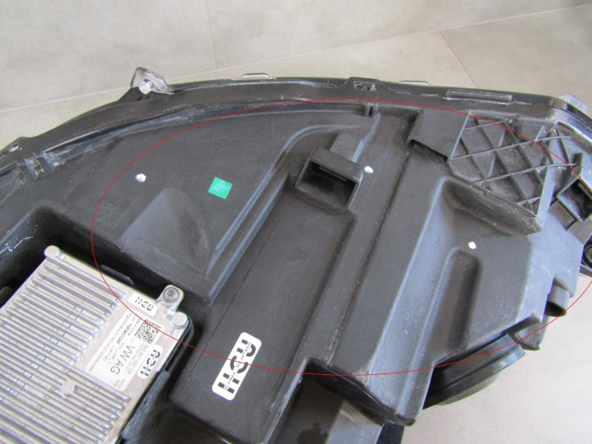 Prednji far VOLKSWAGEN VW GOLF 8 VIII LED 19-24 RH desni 5H1941006