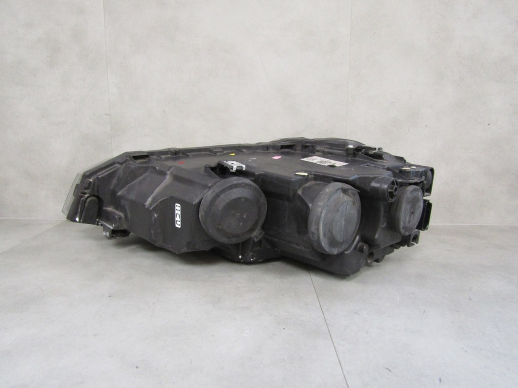 Prednji far VOLKSWAGEN VW POLO 2G LIFT halogen 17-20 RH desni 2G1941006