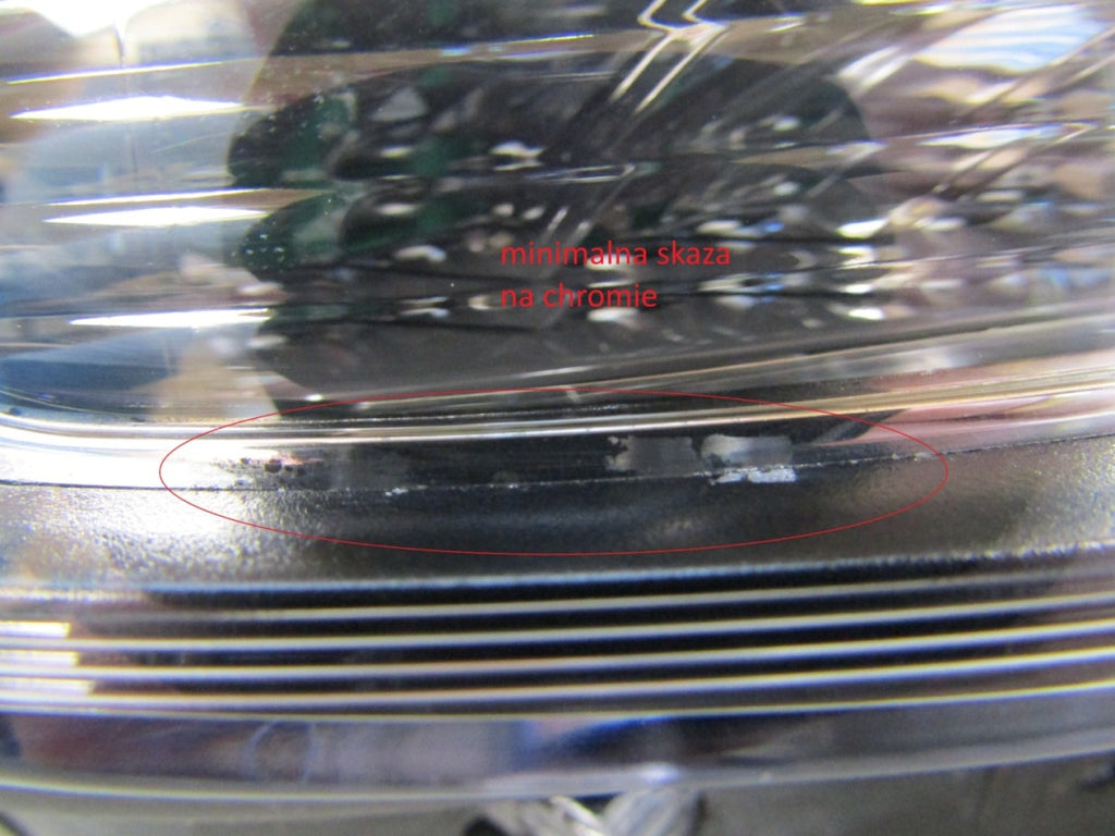 Prednji far MERCEDES W204 LIFT xenon zakretni ILS crni AMG RH desni 11-14 A2048208439