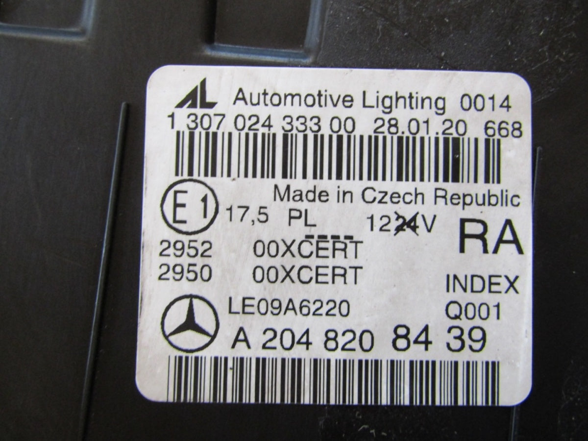 Prednji far MERCEDES W204 LIFT xenon zakretni ILS crni AMG RH desni 11-14 A2048208439