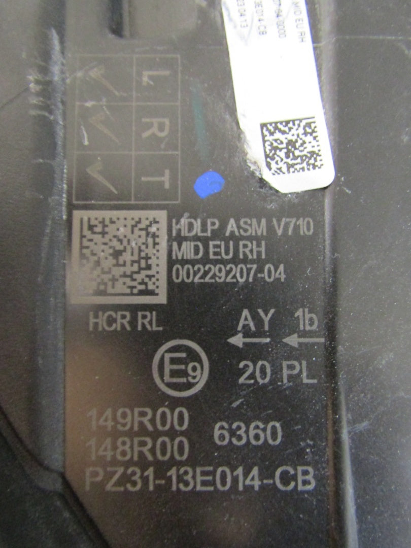 Prednji far Ford Transit Custom 2 II LED 23- RH desni PZ31-13E014-CB