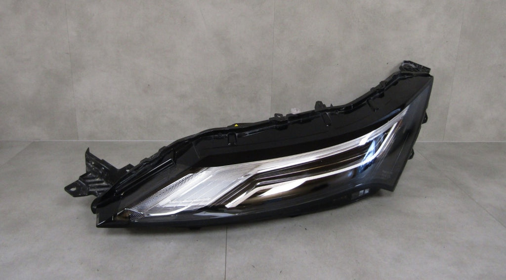 Prednji far NISSAN XTRAIL X-TRAIL T33 T 33 LED DRL 21- lijevi LH 210-23791