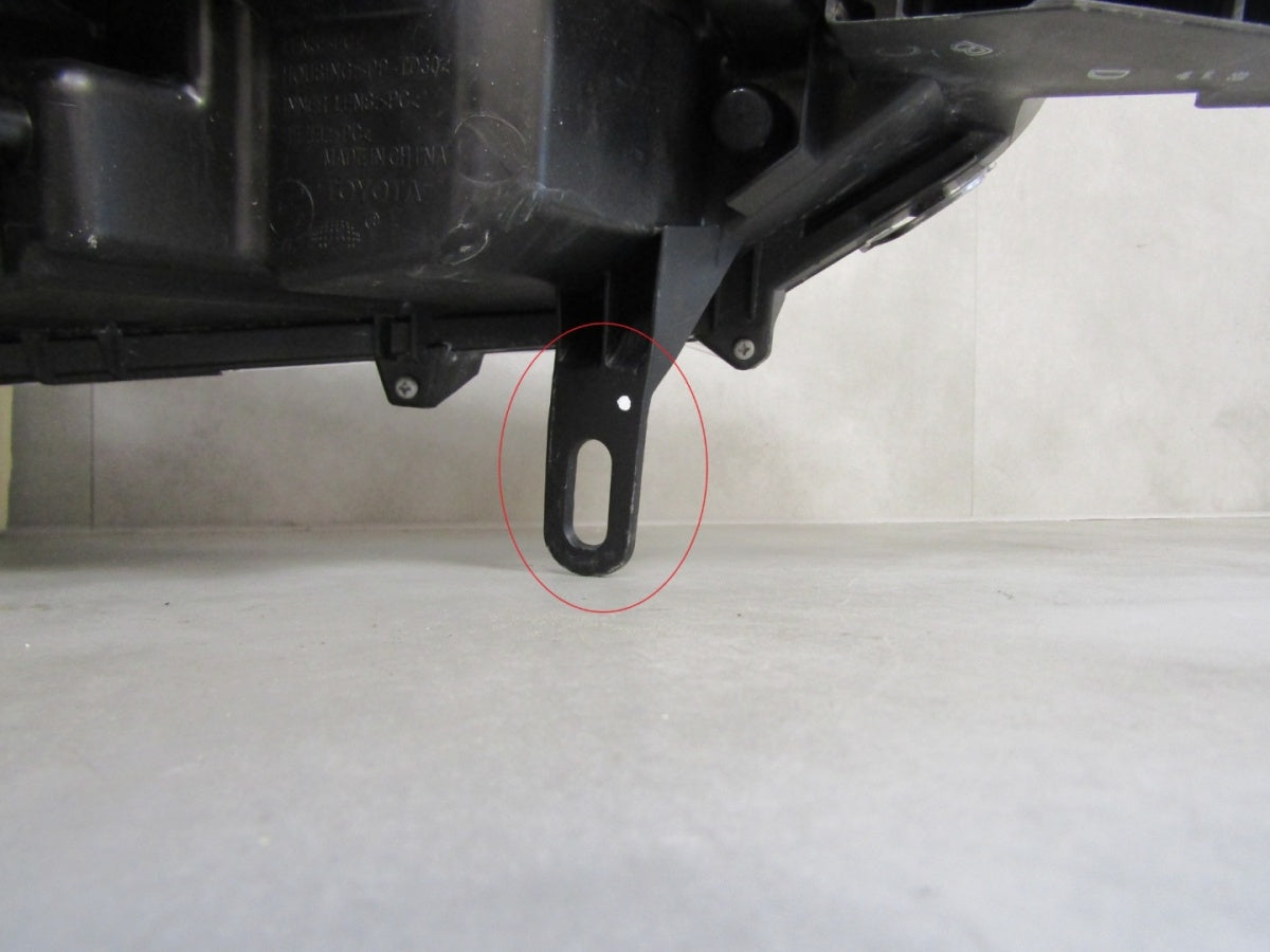 Prednji far TOYOTA COROLLA CROSS FULL LED 20- LH lijevi HASCO 16-184